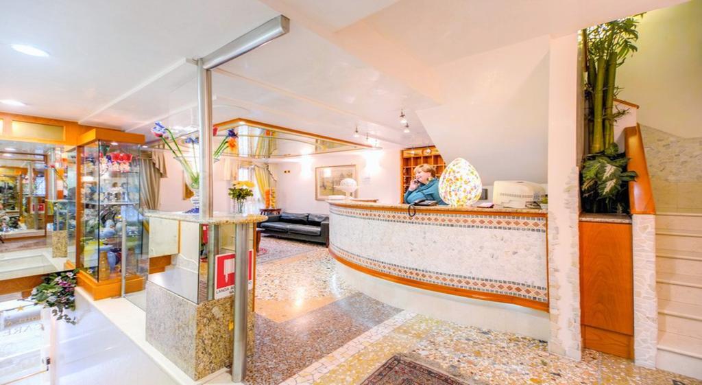 Antica Casa Carettoni 3* Venezia