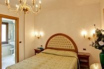 Antica Casa Carettoni 3* Venezia