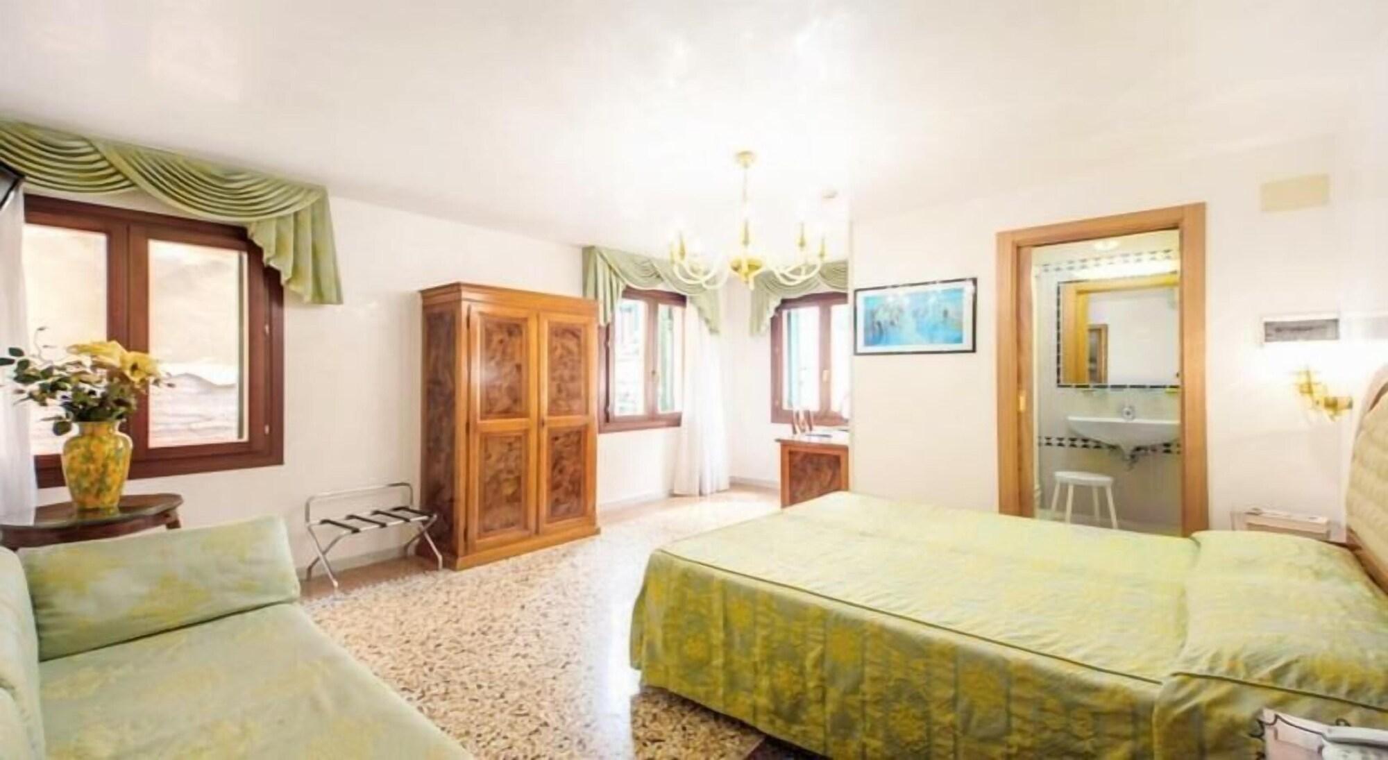 Antica Casa Carettoni Venecia