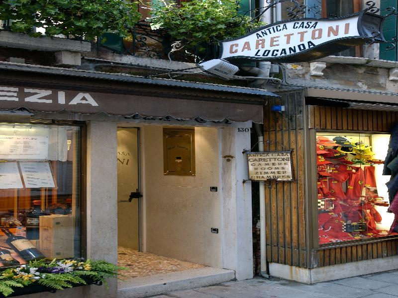 Antica Casa Carettoni 3* Venecia